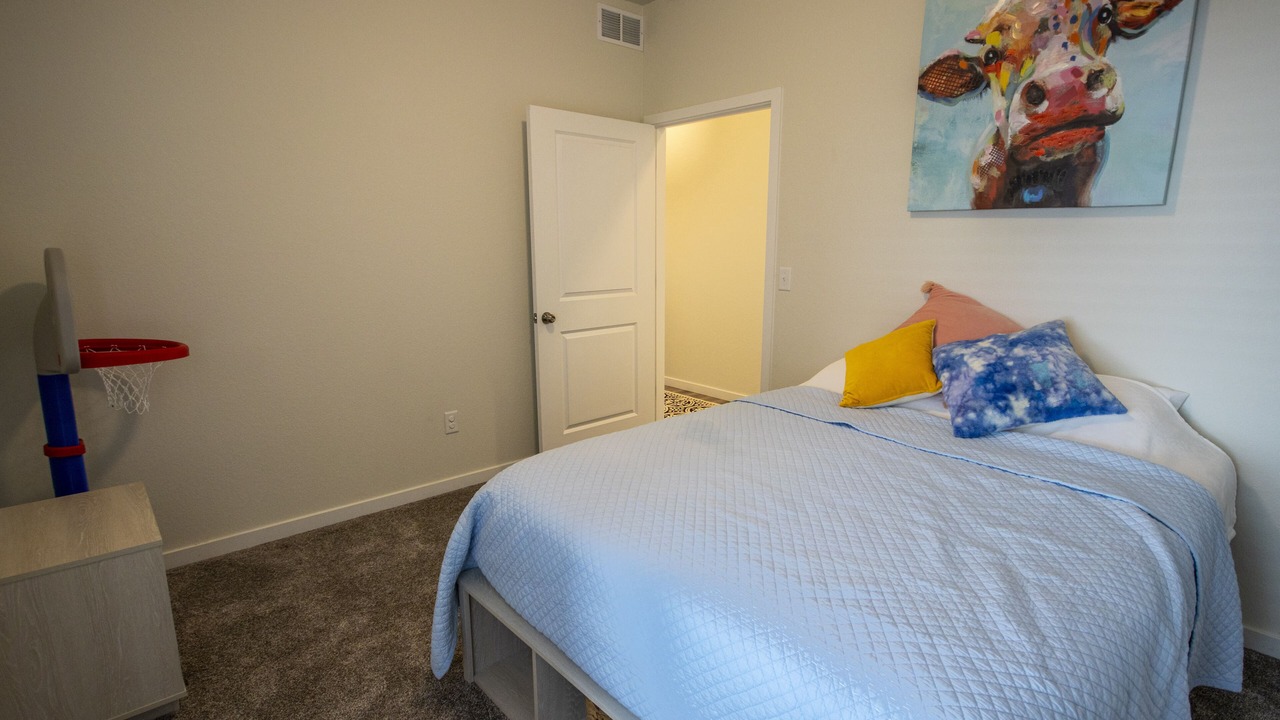 Photo of Bedroom in Loveland