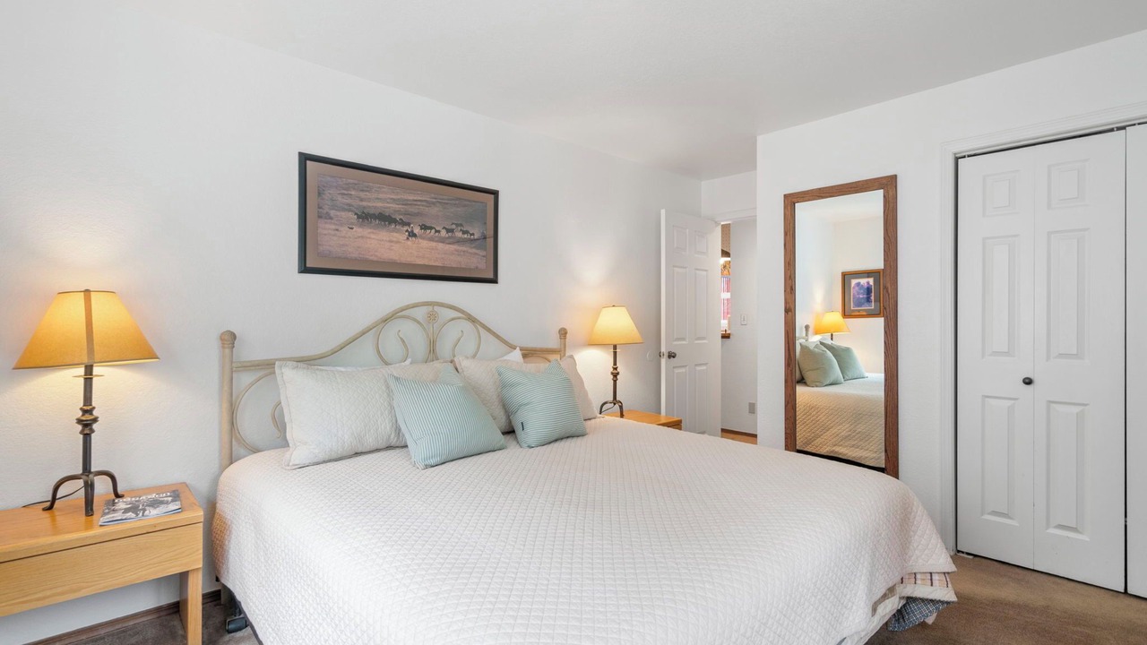 Photo of Bedroom in Columbine Lake