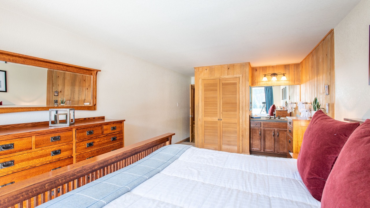 Photo of Bedroom in Copper Mountain Village