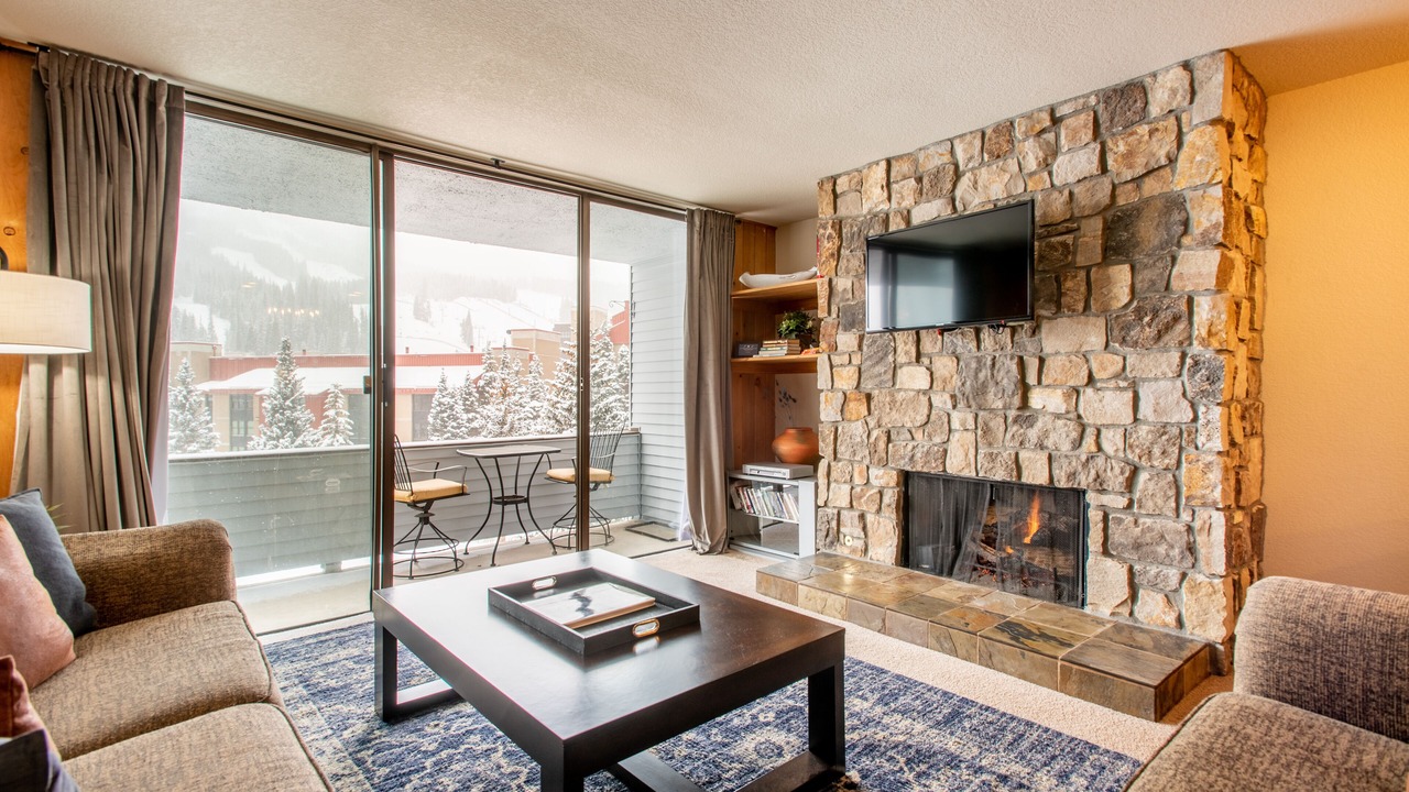 Photo of Livingroom in Copper Mountain Village
