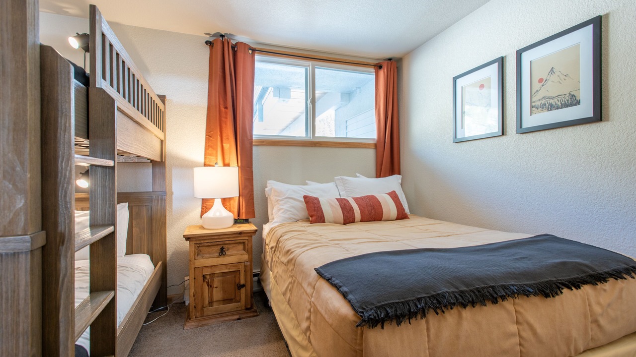 Photo of Bedroom in Copper Mountain Village