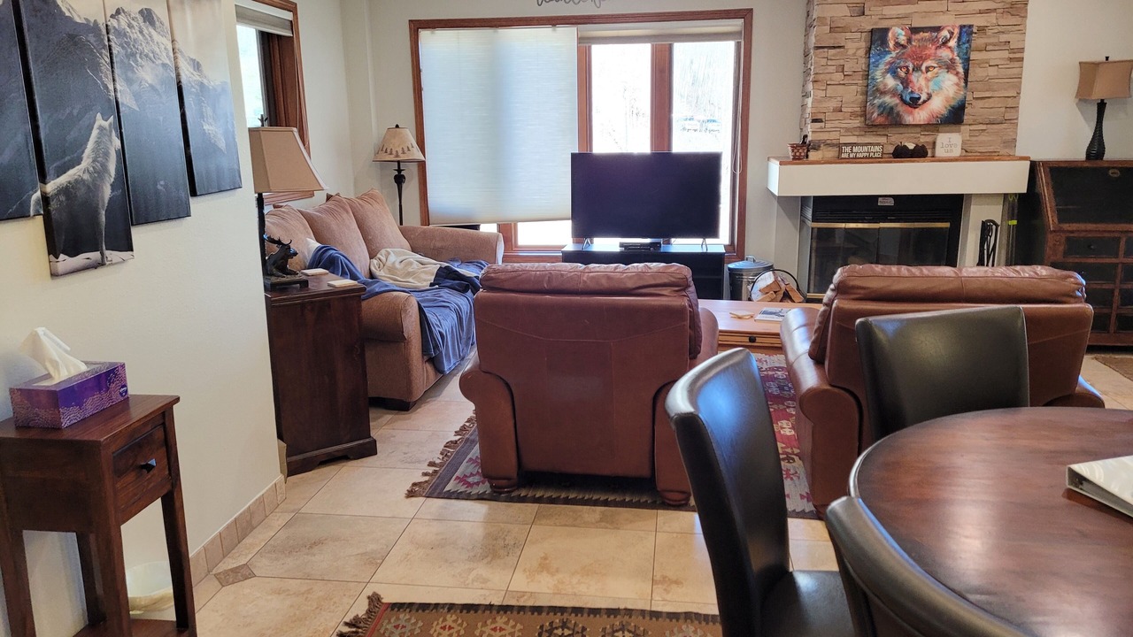 Photo of Livingroom in Purgatory