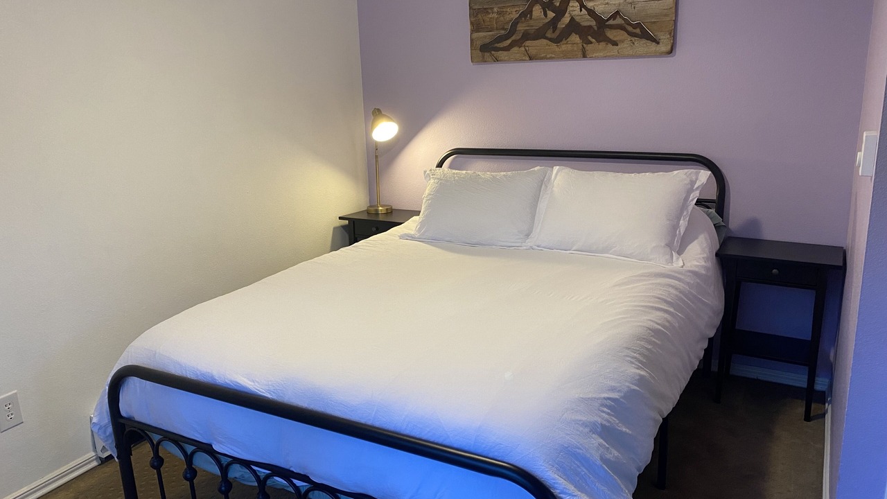 Photo of Bedroom in Glenwood Springs