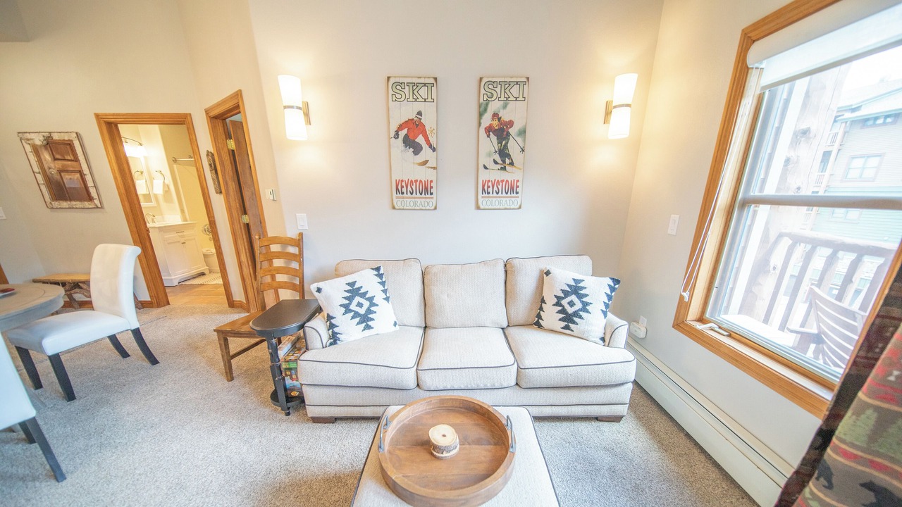 Photo of Bedroom in Mountain House