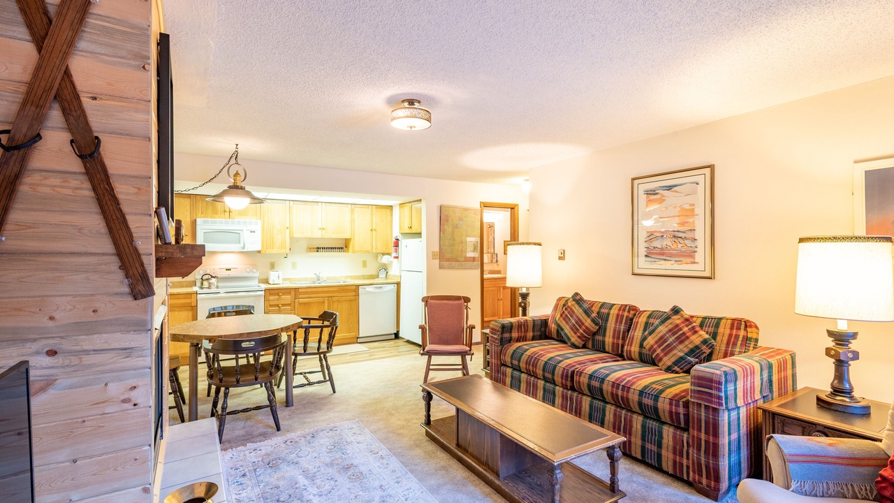 Photo of Livingroom in Copper Mountain Village