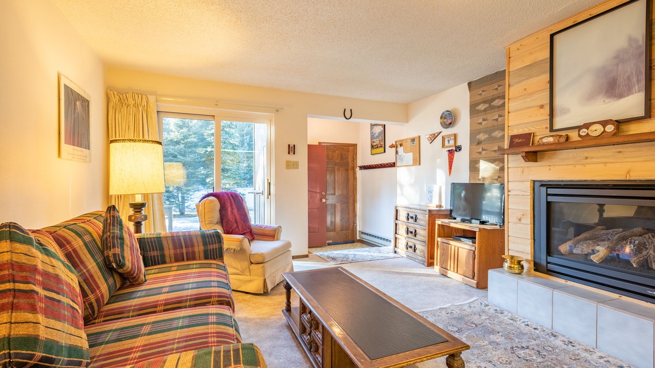 Photo of Livingroom in Copper Mountain Village