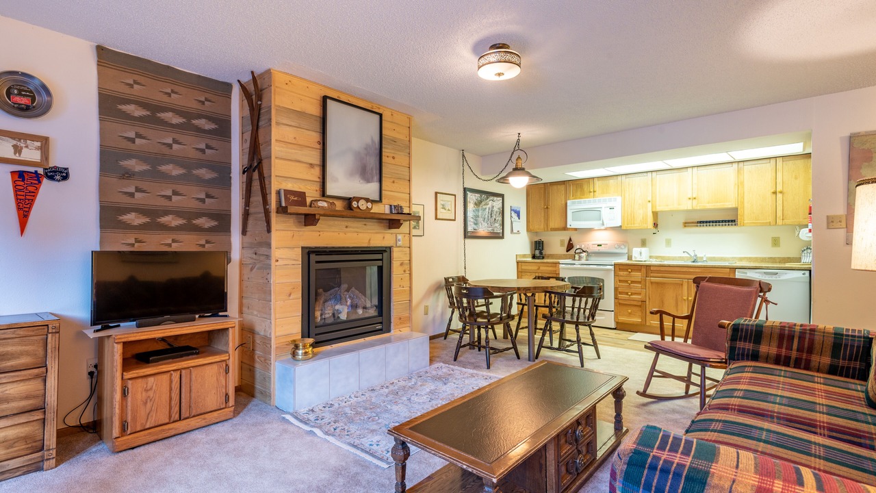 Photo of Livingroom in Copper Mountain Village