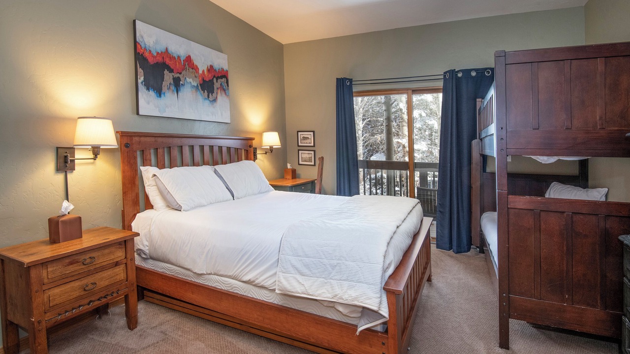 Photo of Bedroom in Avon