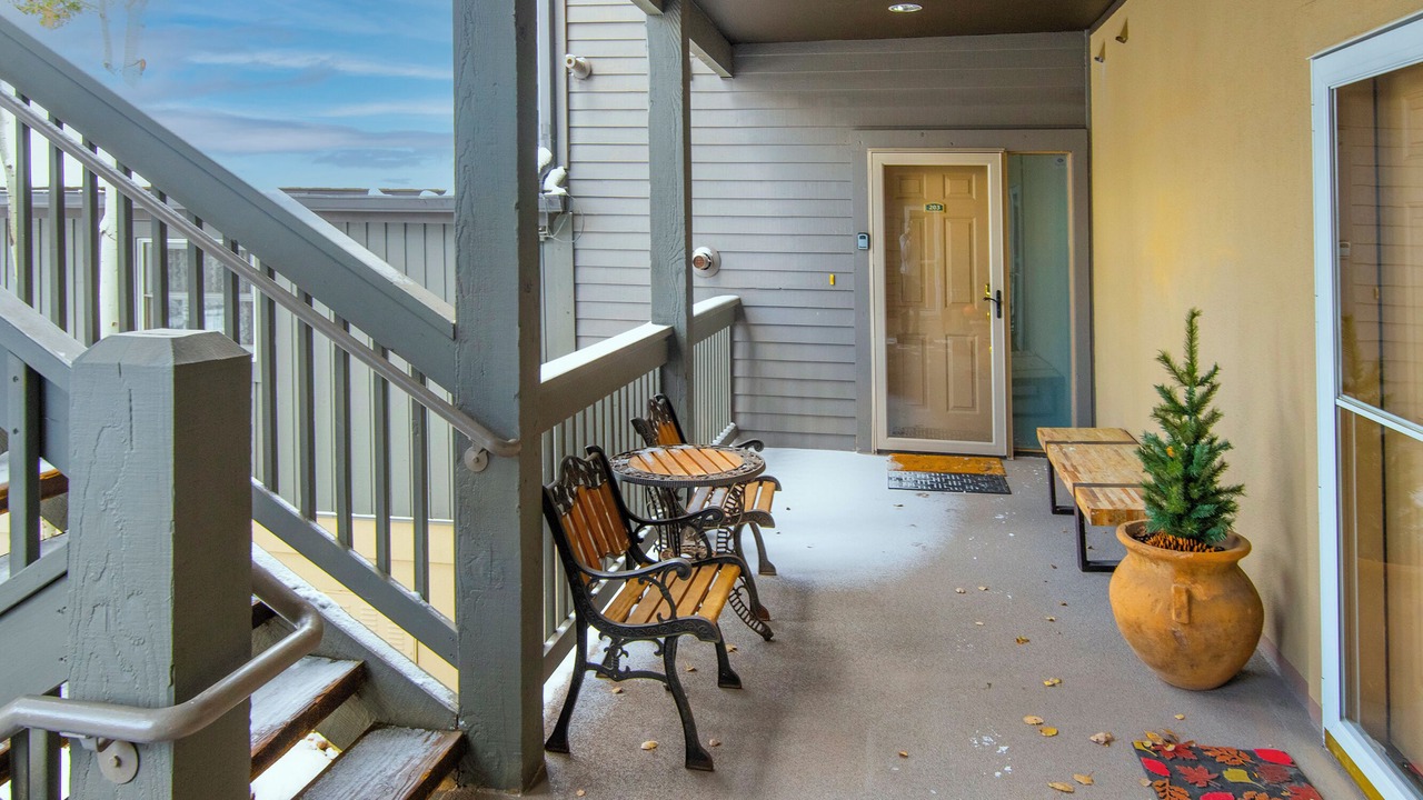 Photo of Patio Balcony in Avon