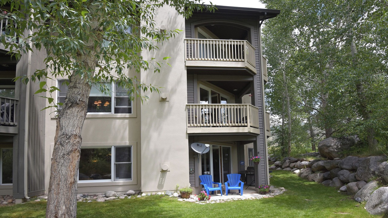 Photo of Outdoor in Avon