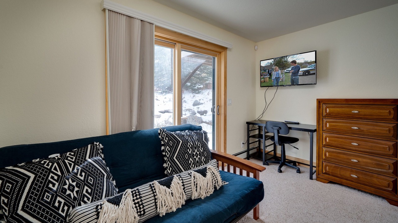 Photo of Livingroom in Blue River