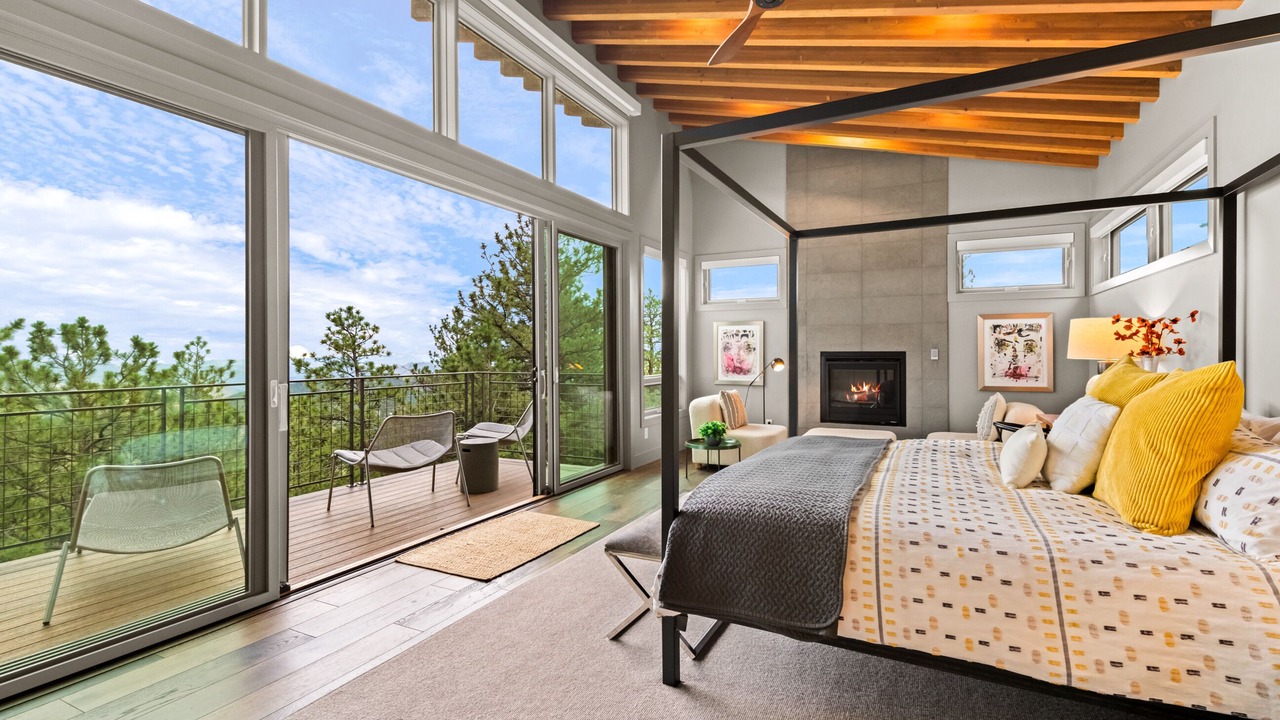 Photo of Livingroom in Bailey