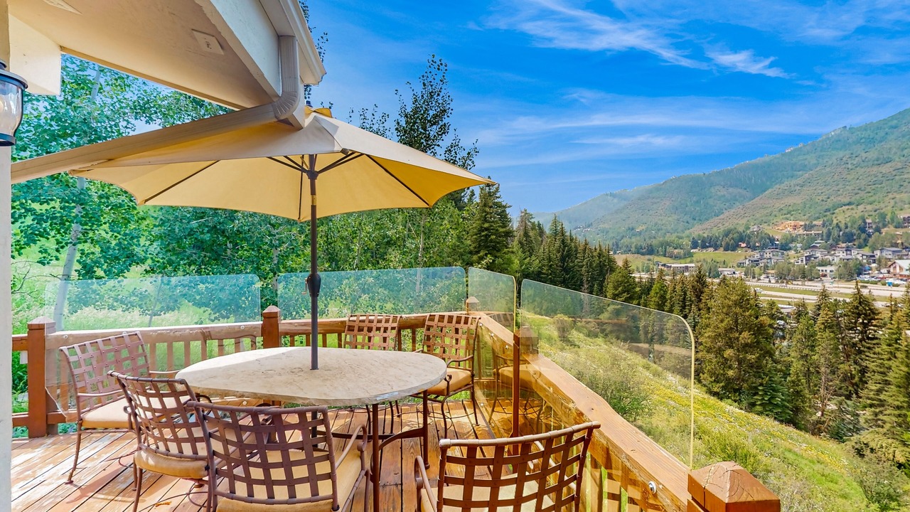 Photo of Outdoor in Highland Meadows
