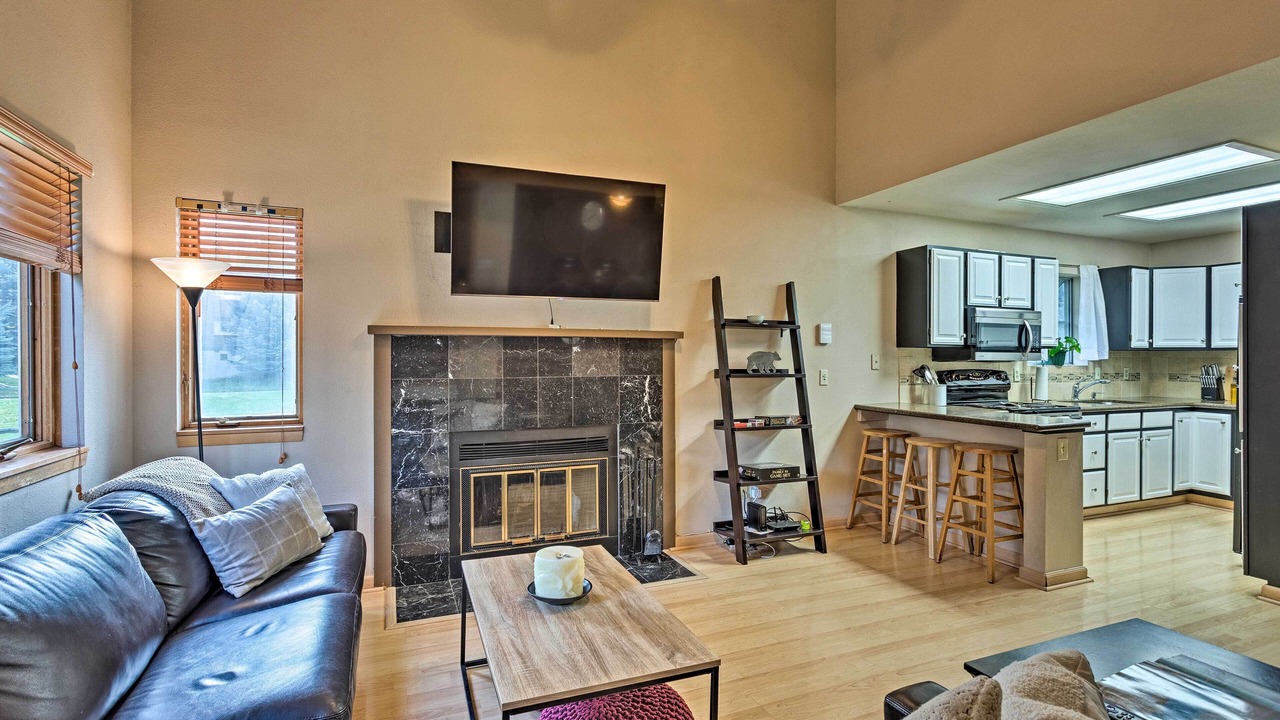 Photo of Bedroom in Edwards
