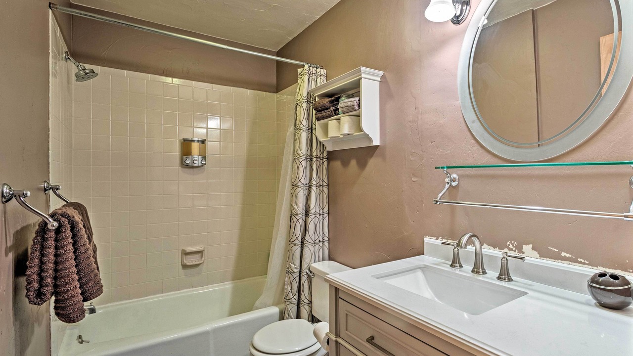 Photo of Bathroom in Edwards