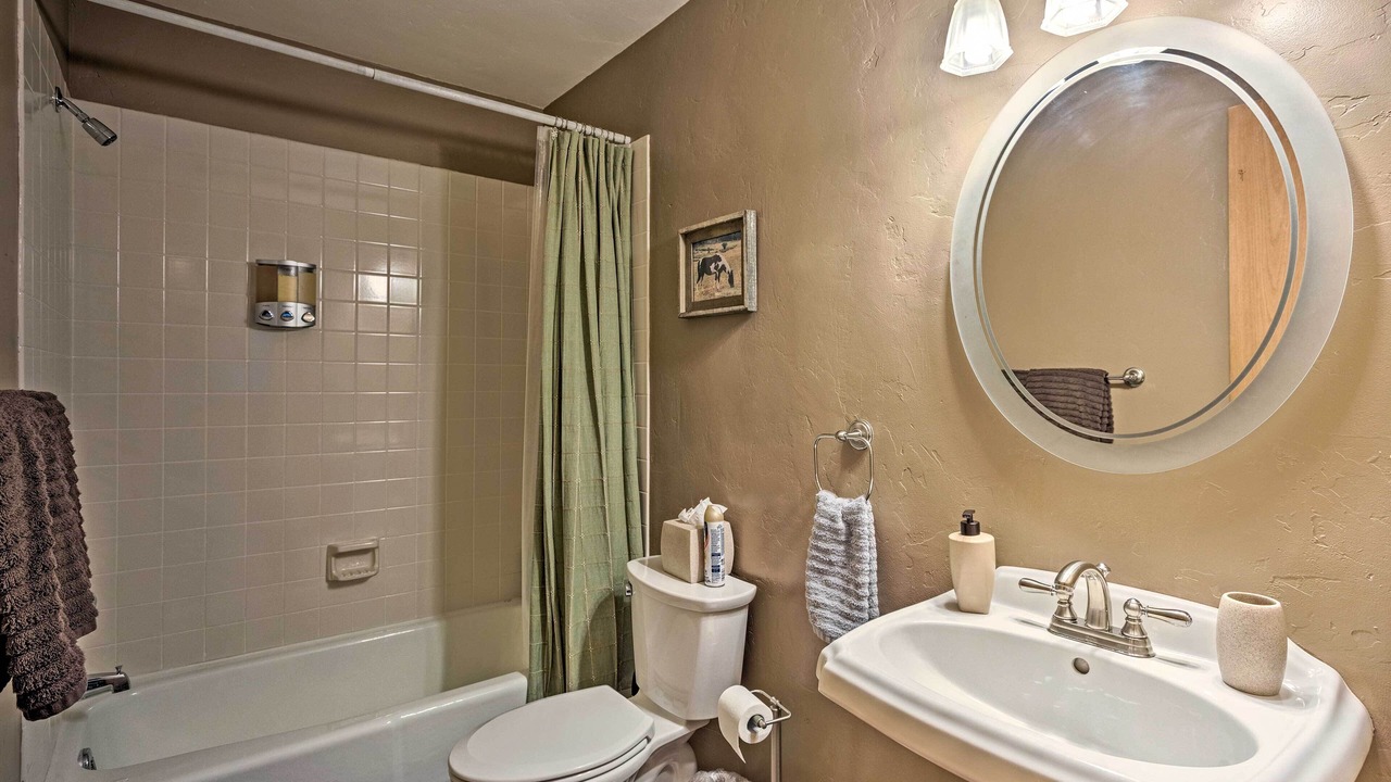 Photo of Bathroom in Edwards