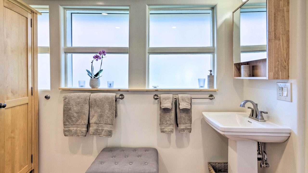 Photo of Bathroom in Carbondale