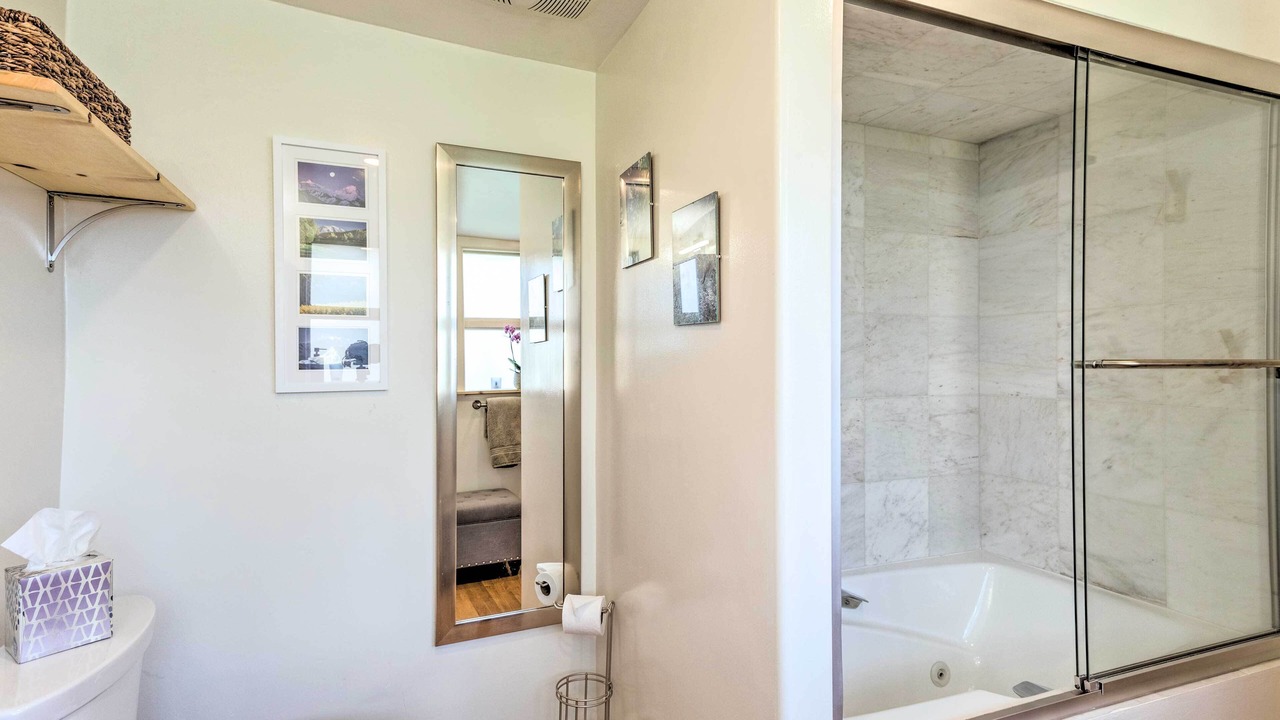 Photo of Bathroom in Carbondale