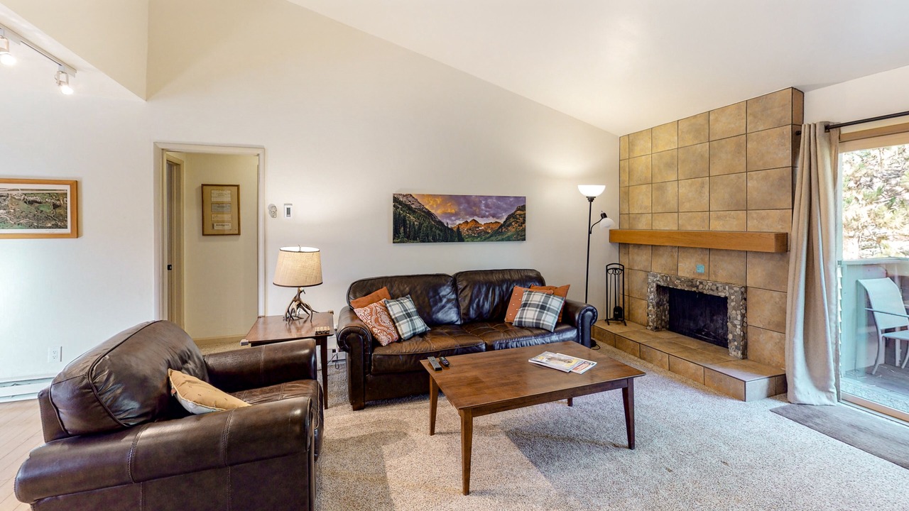 Photo of Livingroom in Carbondale