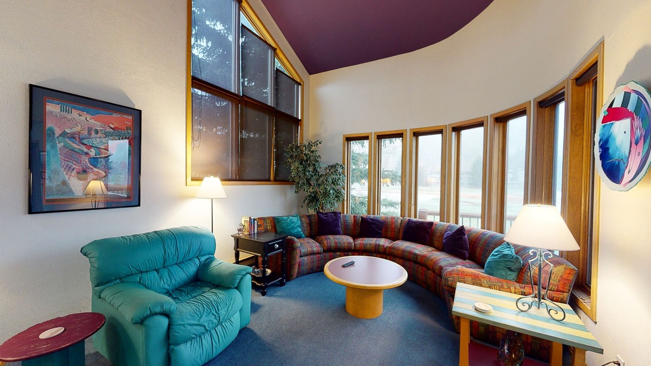 Photo of Livingroom in Eagle-Vail