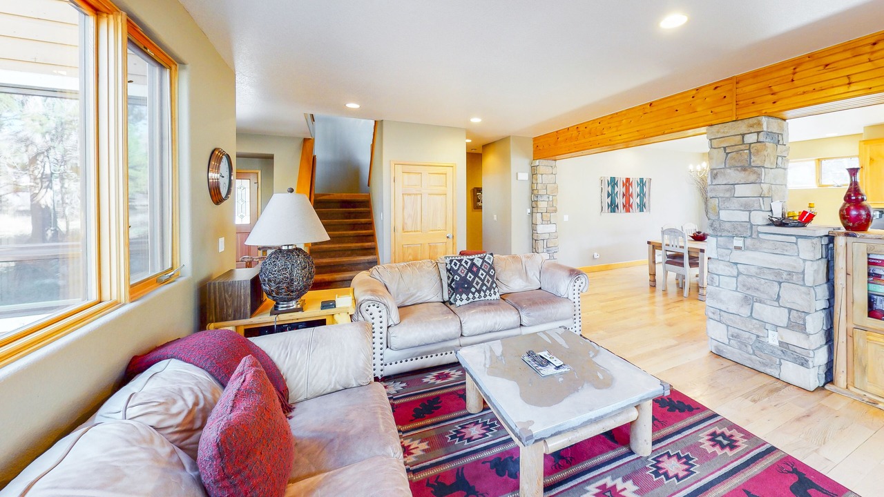 Photo of Livingroom in The Reserve