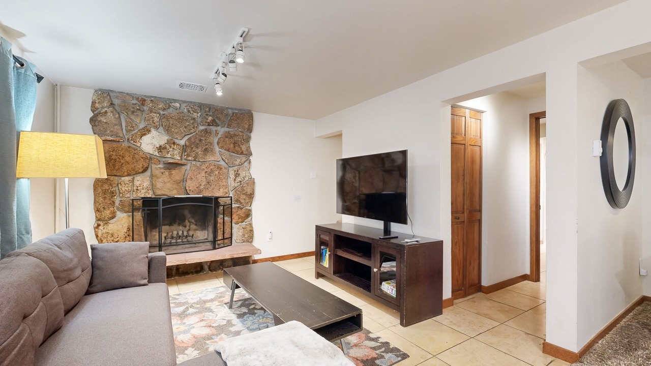 Photo of Livingroom in Intermountain