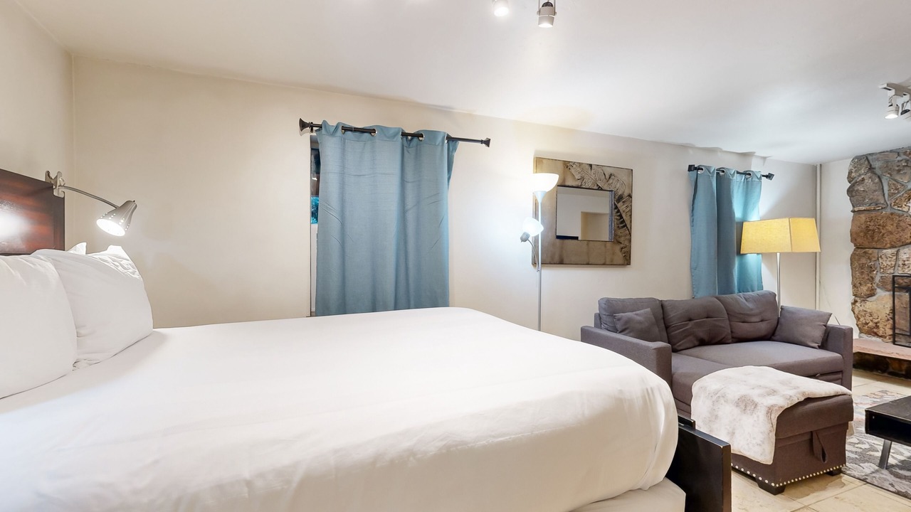 Photo of Bedroom in Intermountain