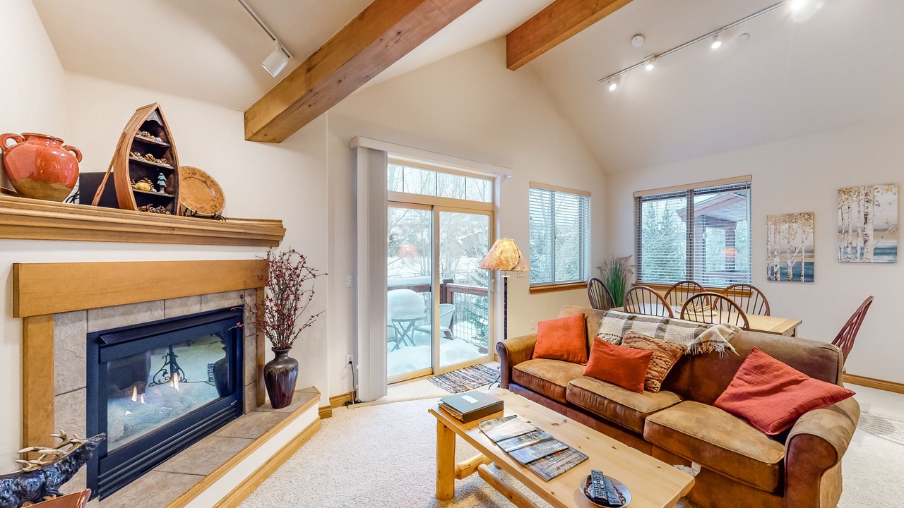 Photo of Livingroom in Willow Grove