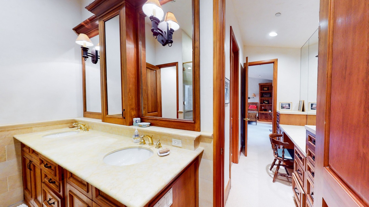 Photo of Bathroom in West End