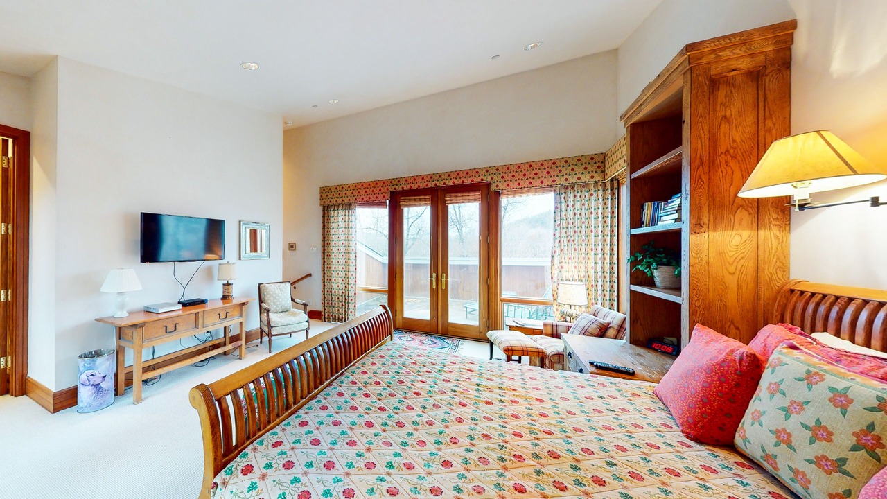 Photo of Bedroom in West End
