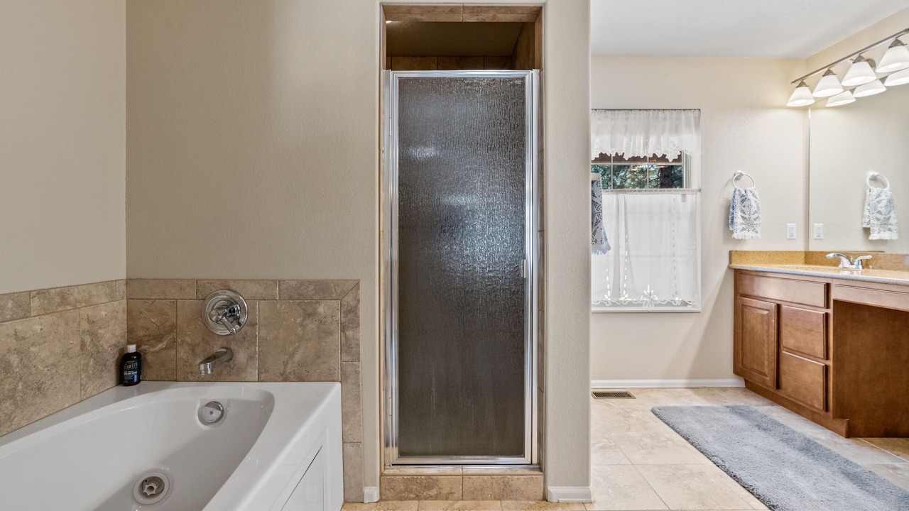 Photo of Bathroom in Buena Vista