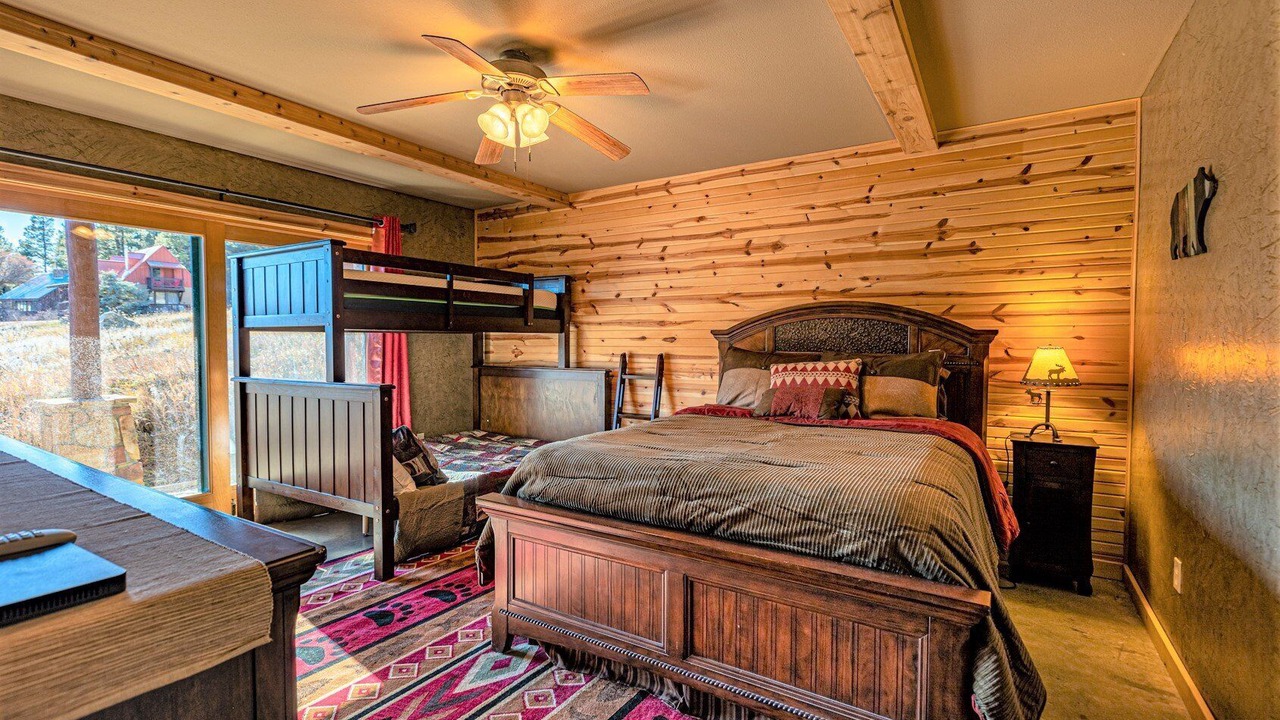 Photo of Bedroom in San Juan River Village