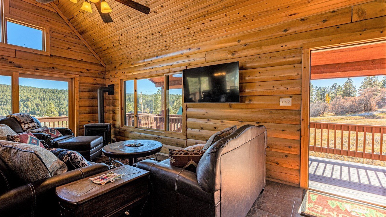Photo of Livingroom in San Juan River Village