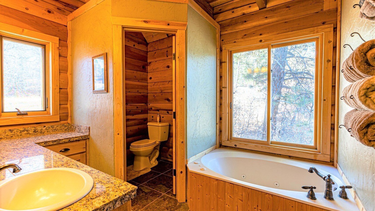 Photo of Bathroom in San Juan River Village