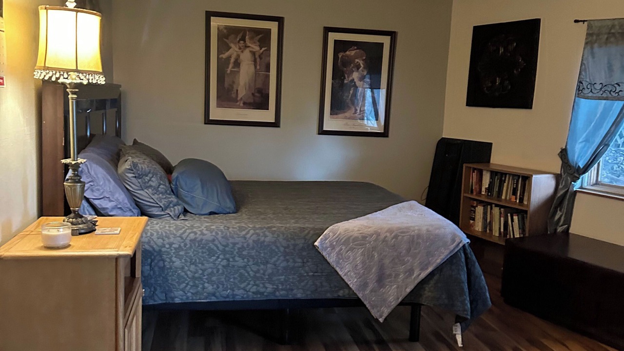 Photo of Bedroom in Evergreen