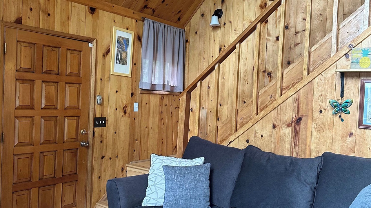 Photo of Livingroom in Evergreen