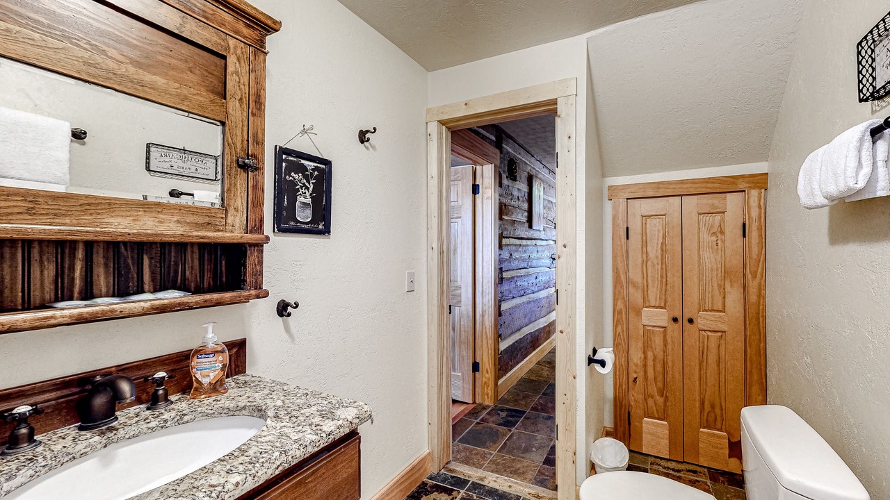Photo of Bathroom in South Fork