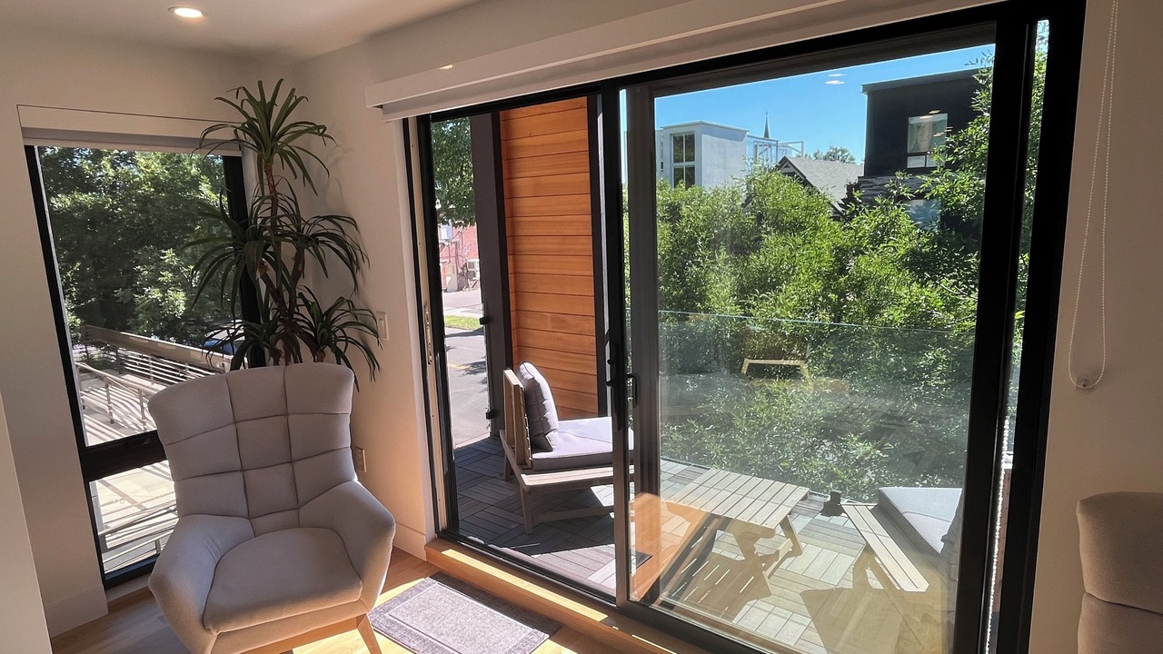 Photo of Livingroom in Highland