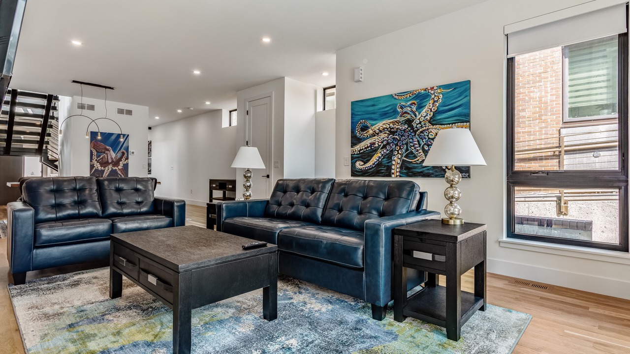 Photo of Livingroom in Highland
