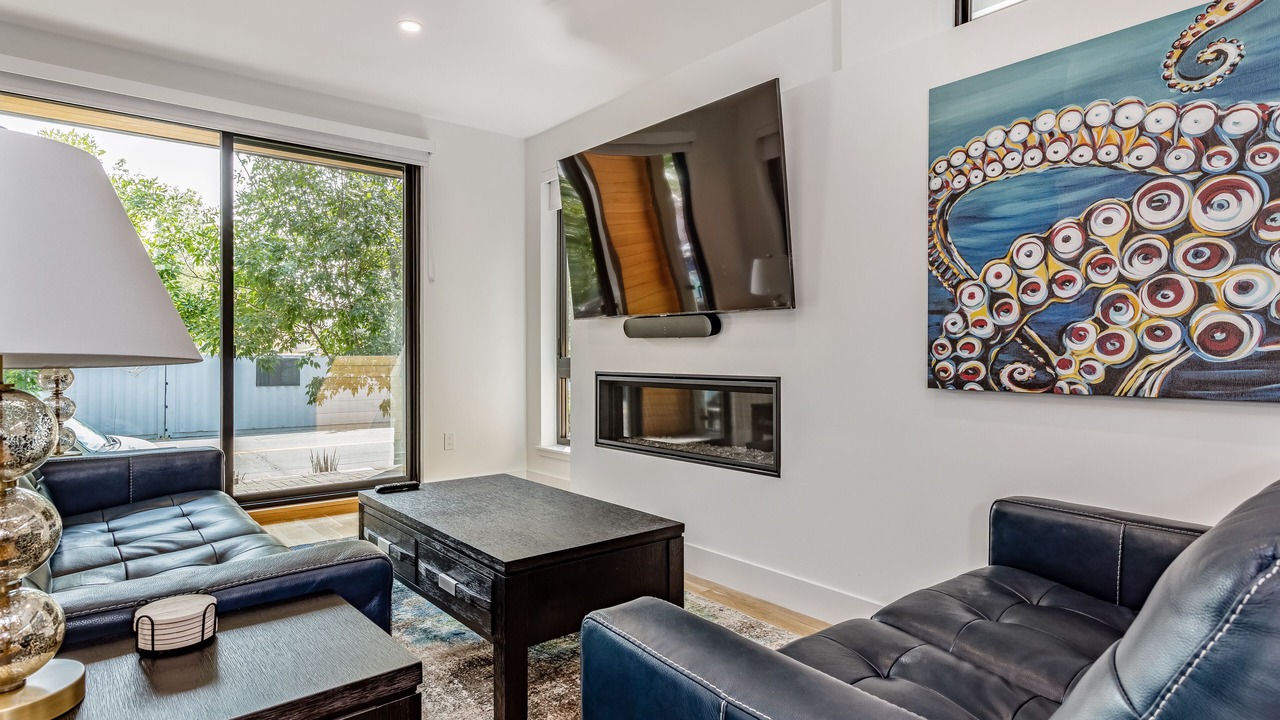 Photo of Livingroom in Highland
