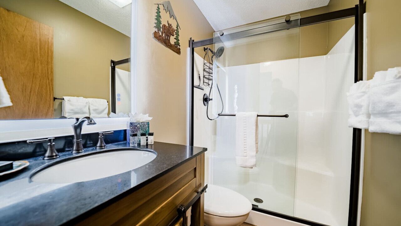 Photo of Bathroom in Aspen Brook