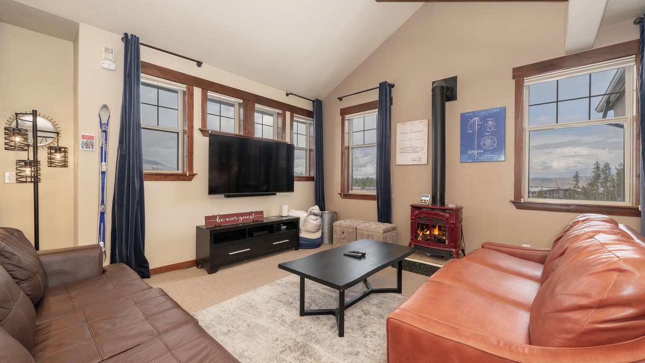 Photo of Livingroom in Fraser