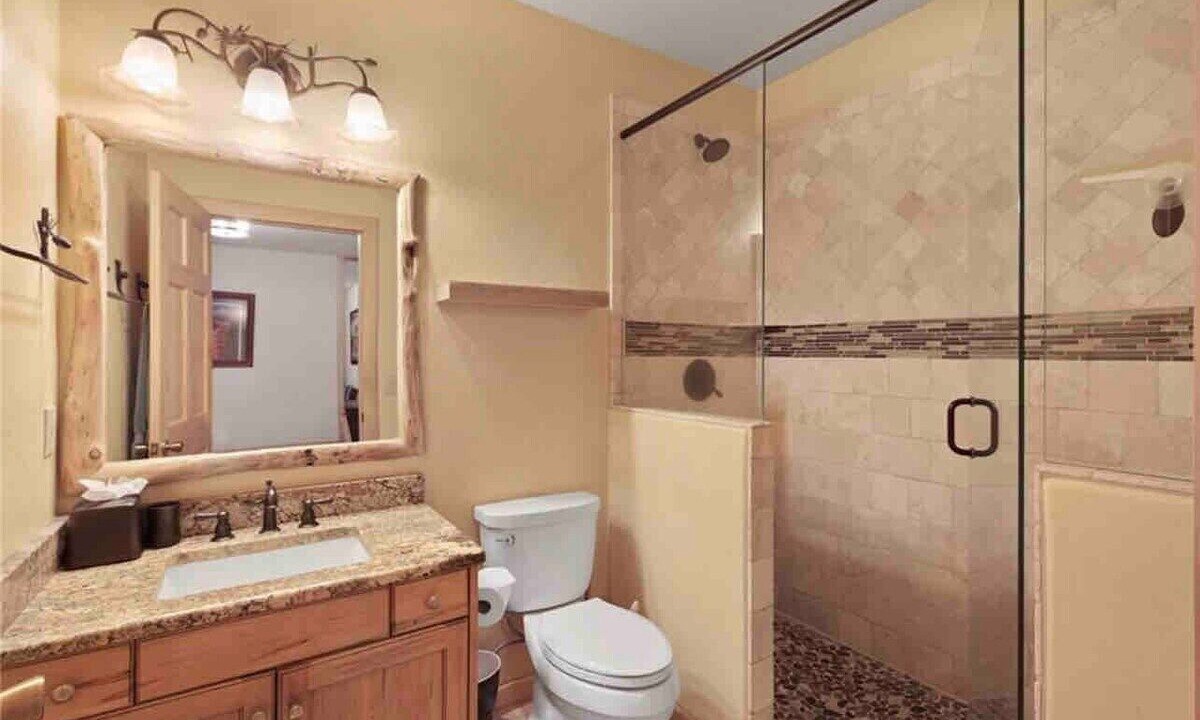Photo of Bathroom in Breckenridge Heights