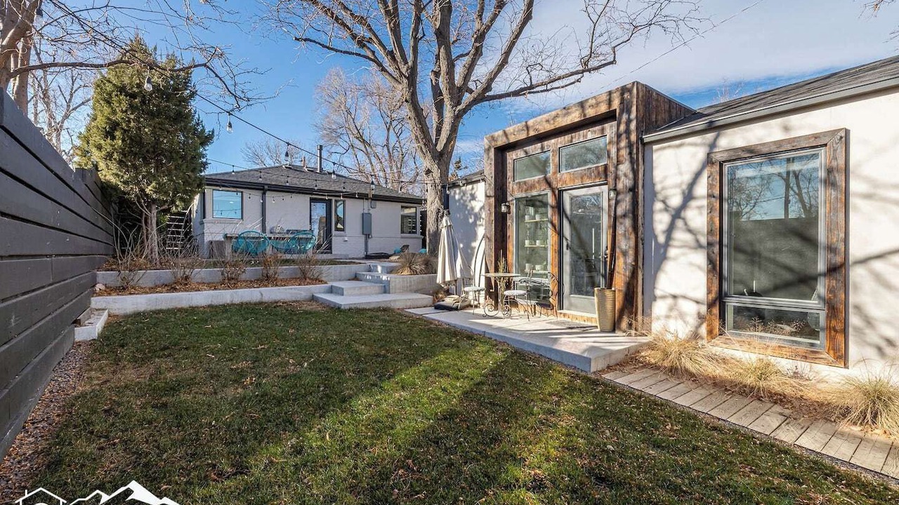 Photo of Outdoor in Sunnyside
