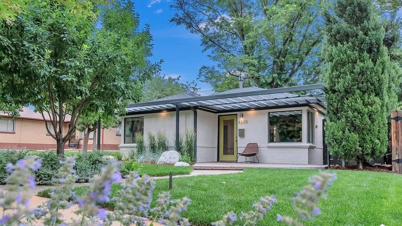 Photo of Outdoor in Sunnyside