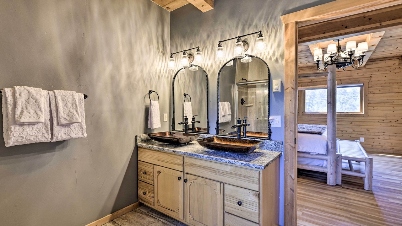 Photo of Bathroom in Pagosa Springs