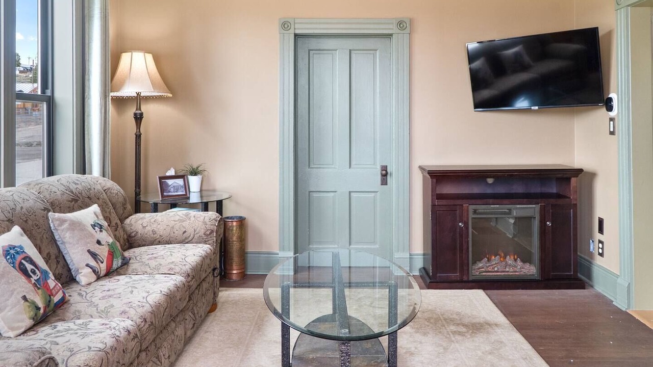 Photo of Livingroom in Leadville