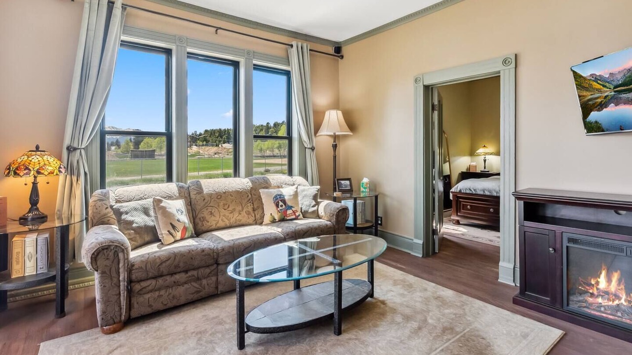 Photo of Livingroom in Leadville