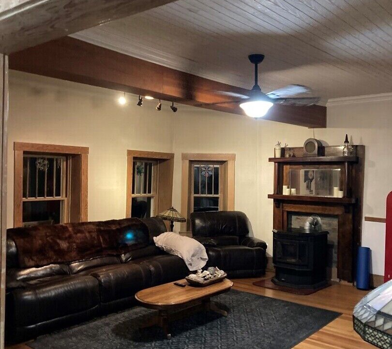 Photo of Livingroom in Golden