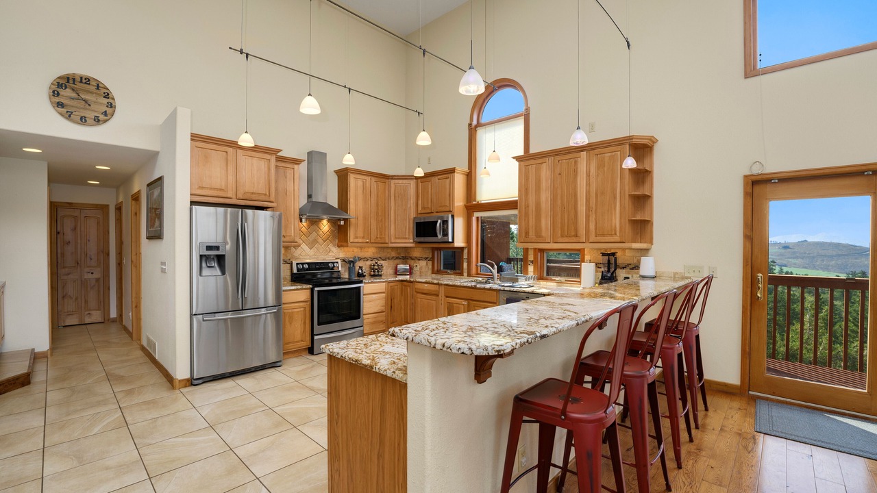 Photo of Kitchen in Glacier View Meadows